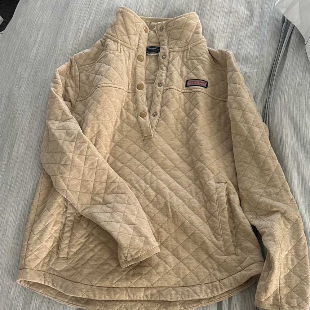 Women's Quilted Pullover Sweatshirt